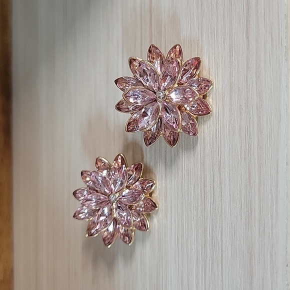 STUNNING DAHLIA SHIMMER EARRINGS, Choice of Color - Picture 3 of 11